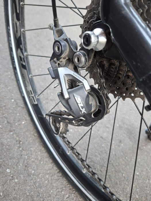 Vând bicicletă electrică ,,GIANT"