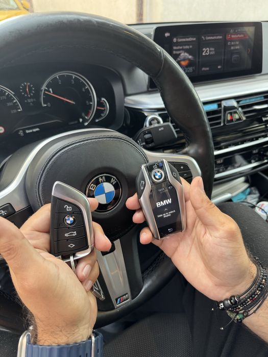 Chei BMW originale G30 G11 G32 – inclusiv cheie cu display