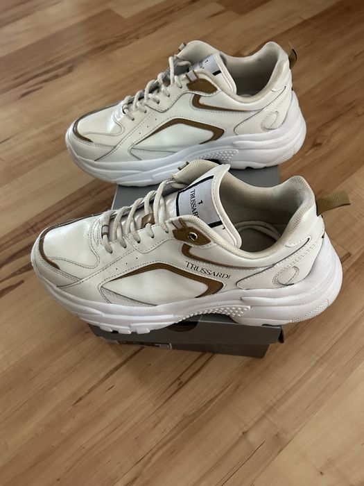 Обувки Trussardi