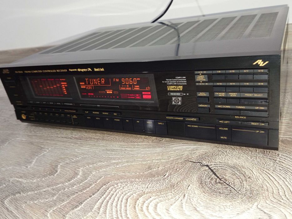 Колекционерски ресивър JVC RX-550V