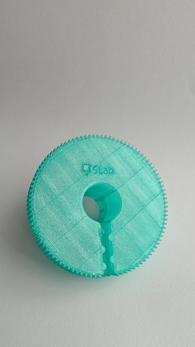 Aura Ripple Lamp – Lampă 3D printed, design parametric, bec inclus