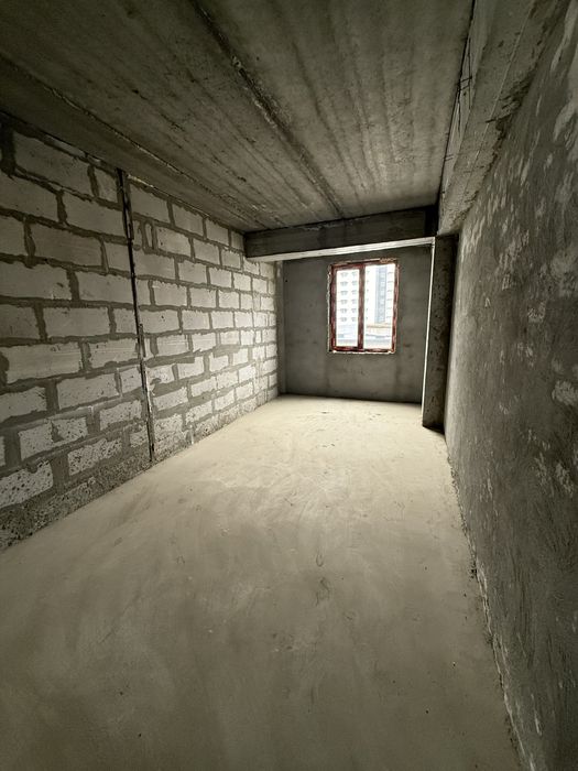 Янги домда 2х квартира сотилади каробка