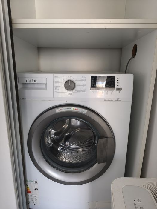 Apartament spațios 2 camere de închiriat- Str. Bucovinei