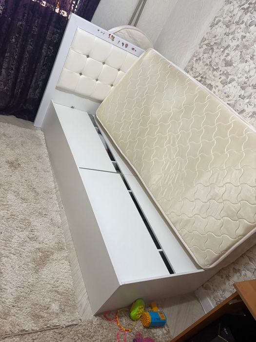 Диван с креслом выдвижной