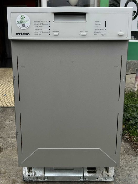 Съдомиялна Miele 45 см за вграждане G1102 SCi
