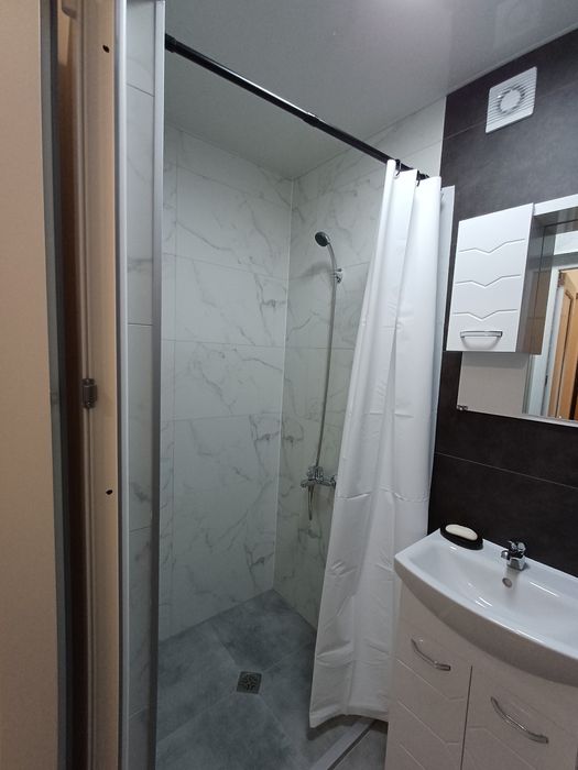 Дава се под наем Едностаен апартамент в Перник, Изток - 30 кв.м за 269.28 € - Снимка #16