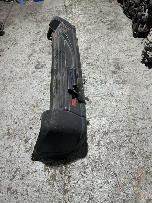 Задний бампер Jeep Cherokke  KJ