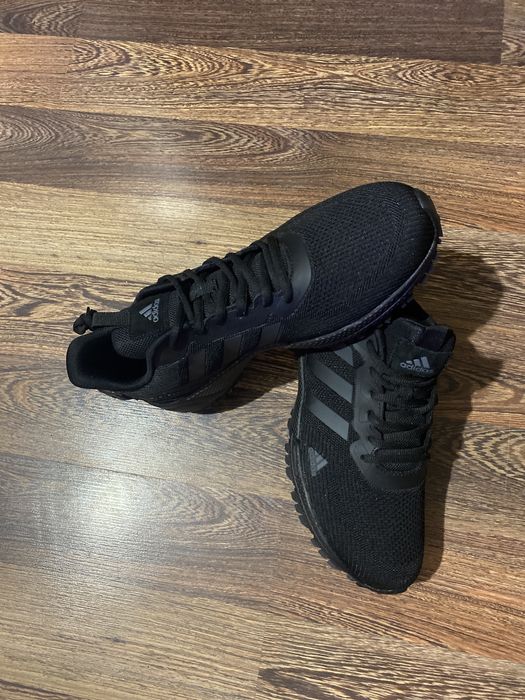 Кроссовки  Adidas Marathon Run