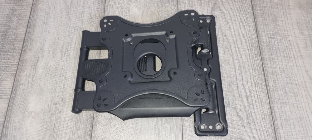 Кронштейн для ТВ