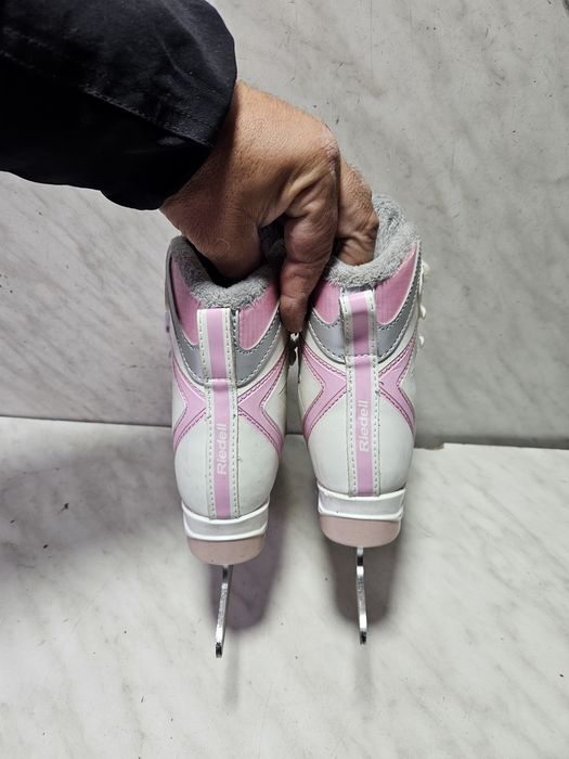 Patine 2015 gheata patinaj artistic Riedell marime eu  31-32 (20,5 cm)