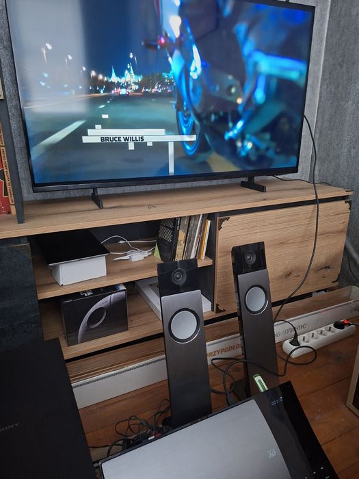 Blu-Ray home theater system  SONY BDV-NF720