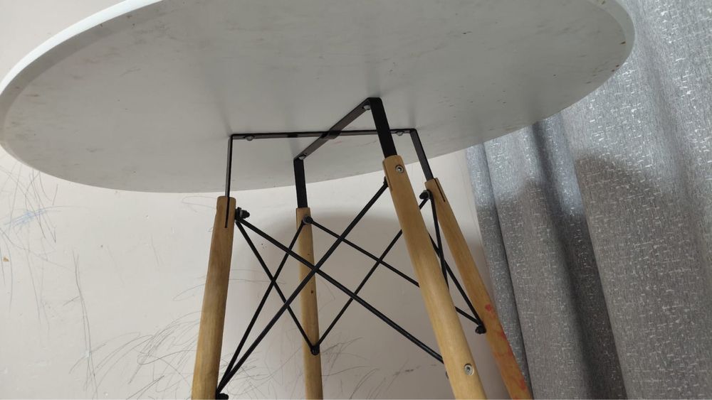 Продам кухонный стол