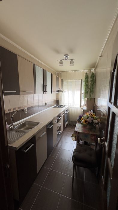 Apartament 2 camere decomandat, zona Orizont