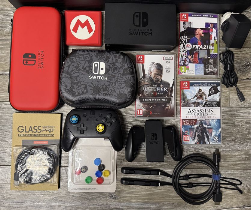Nintendo Switch pachet cu accesorii ai jocuri