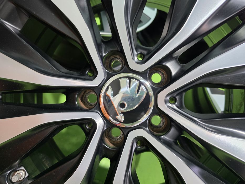 17 5x112 Skoda лети джанти 5х112 шкода