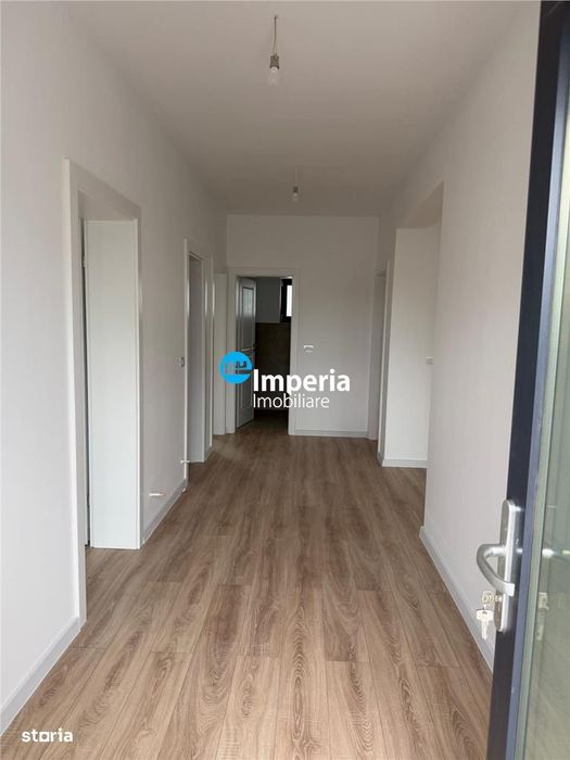 Casa 3 cam, 2 bai, Beci, canalizare, Ciurbesti Miroslava