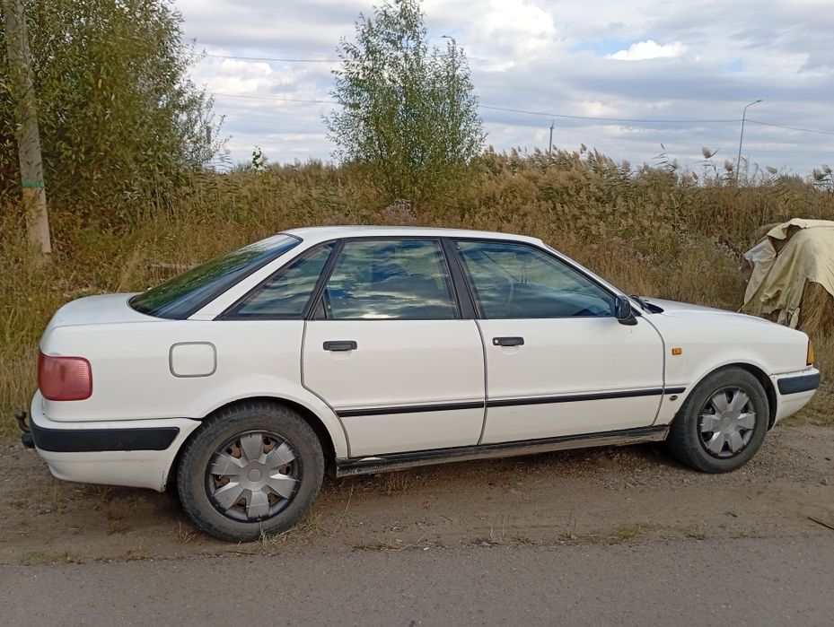 Audi 80, 1992