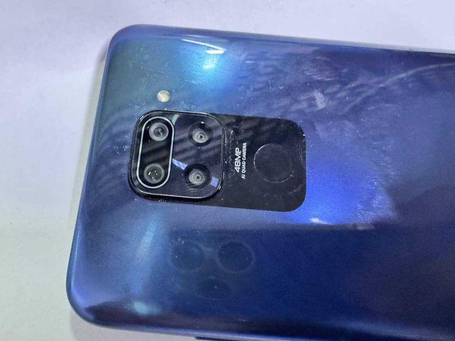 Xiaomi Redmi Note 9  64 GB (Есик) ЛОТ 950473