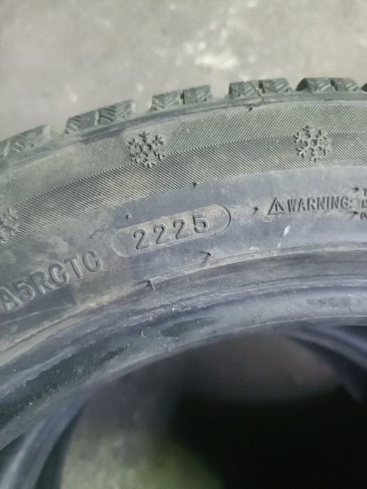 Комплект зимних шин r17 225/50