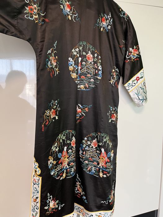 Винтидж китайско бродирано кимоно Синя елегантност Шиноазър рокля