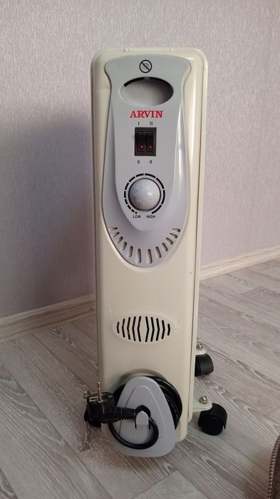 Продам масляный обогреватель.