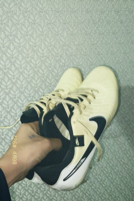 Бутсы найк темпо