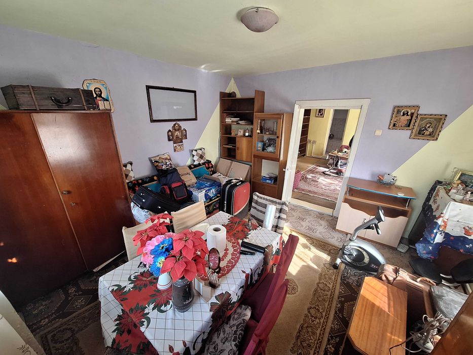 Vanzare casa Petelea 79 m²