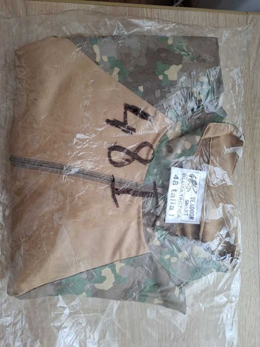 Vând bluză tactică