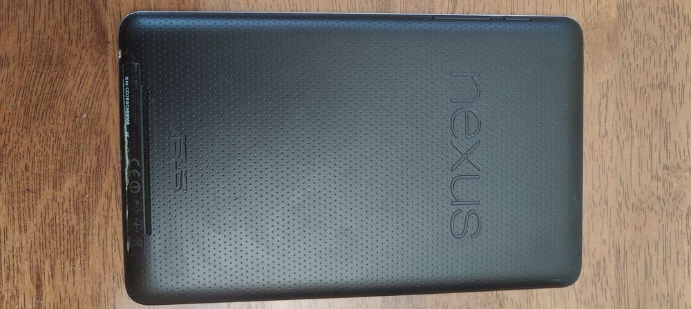 Планшет Google Nexus 7 (16GB / Wi-Fi) от ASUS