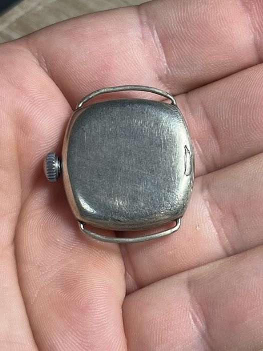 Omega trench anii 20'