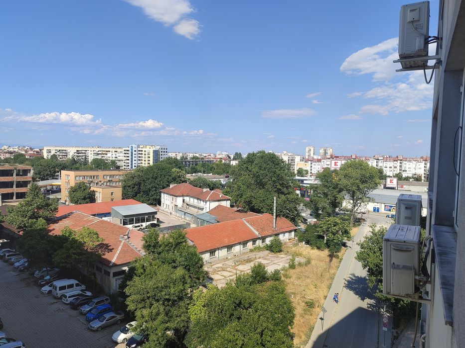 Продава се Тристаен апартамент в Пловдив, Кючук Париж - 75 кв.м за 1467 €/кв.м - Снимка #12