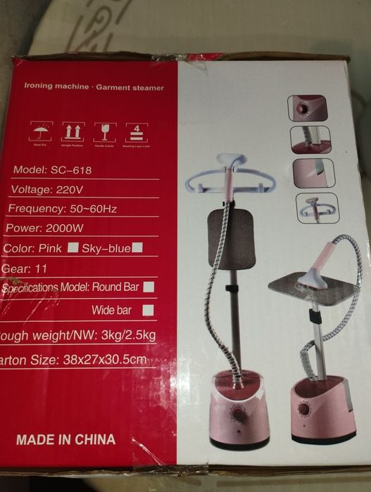 Паравой утюг в упаковке