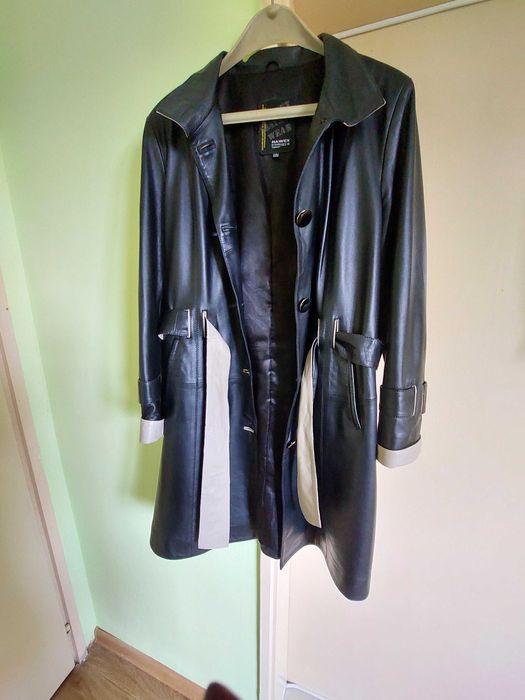 Манто от естесвена кожа