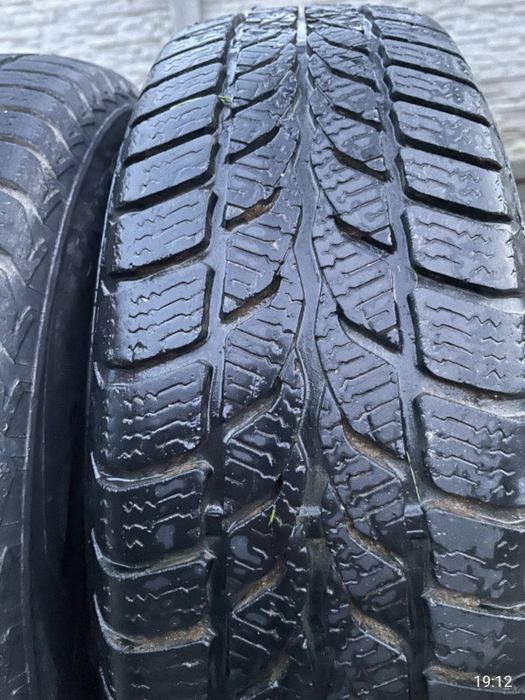 Anvelope vara   Michelin  pe 16 si 17 si roti dacia 1310 pe 13