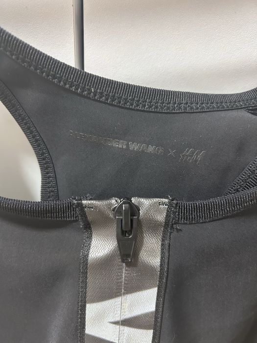 Top negru bustiera sport Alexander Wang x H&M