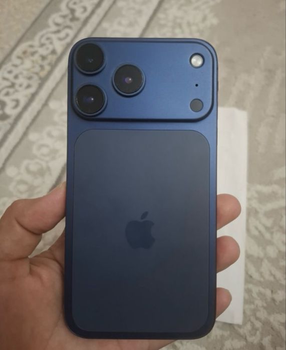 Продаю айфон XR в виде 17 pro