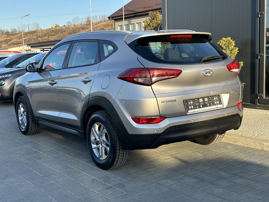 Hyundai Tucson 1.7 CRDi 2017 | rate | garantie 12 luni