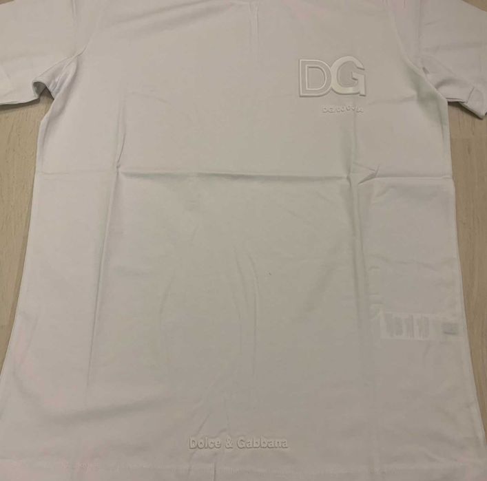 Мъжки тениски Dolce  Gabbana налични в 3 разцветки