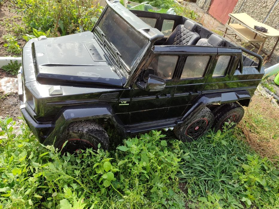 Продам детский электромобиль Мерседес