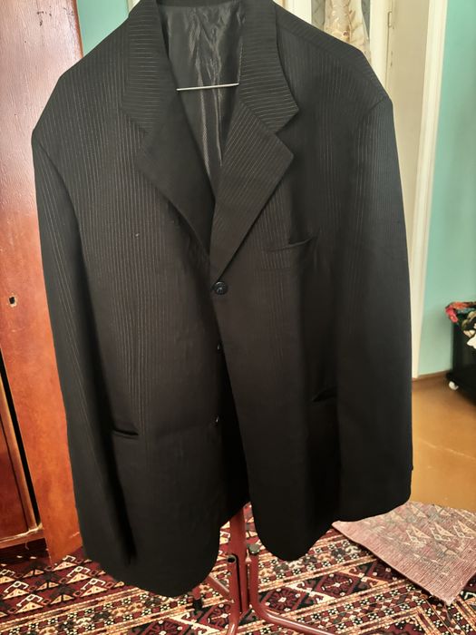 Пиджак мужской черного цвета