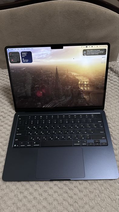 MacBook Air, Space Black, M4, 13