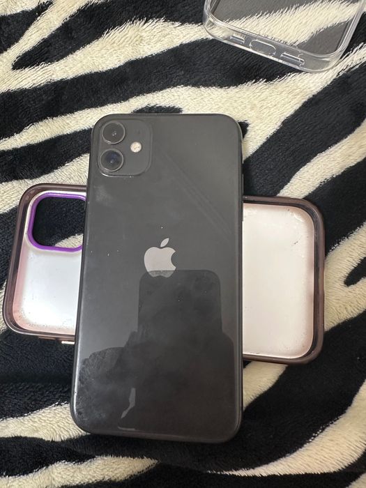 iphone 11 sort:ne novyi