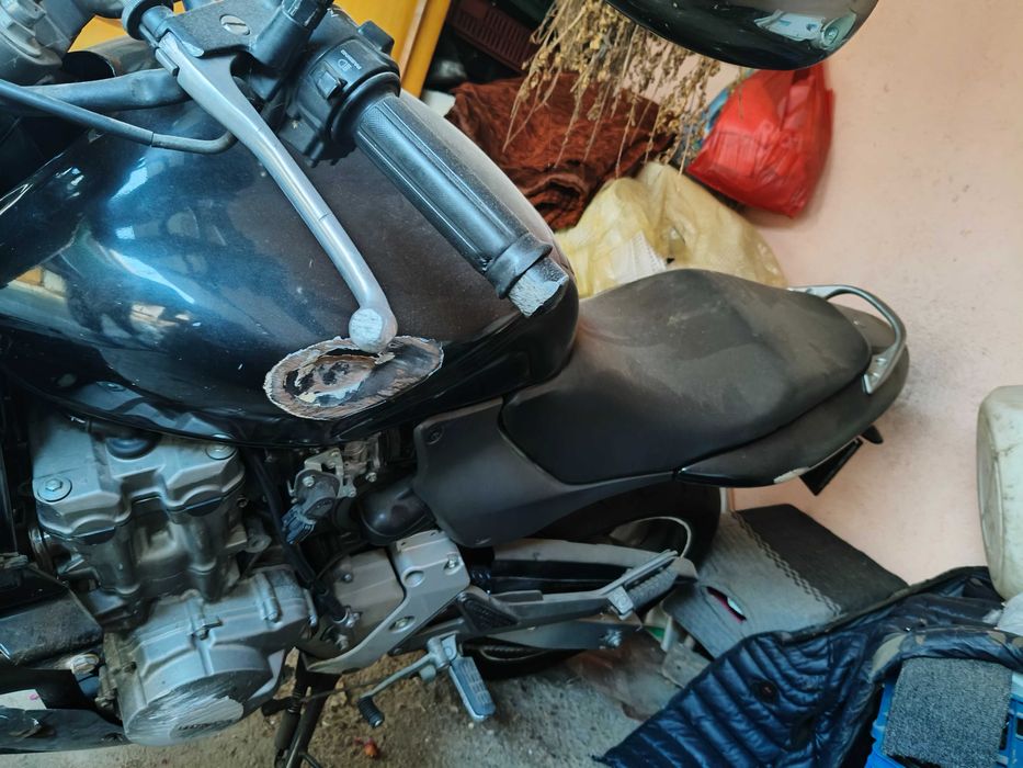 Vând Honda Hornet pc36