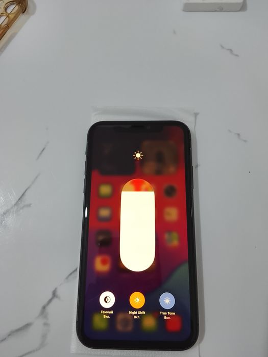 Продам iPhone 11, 64 GB