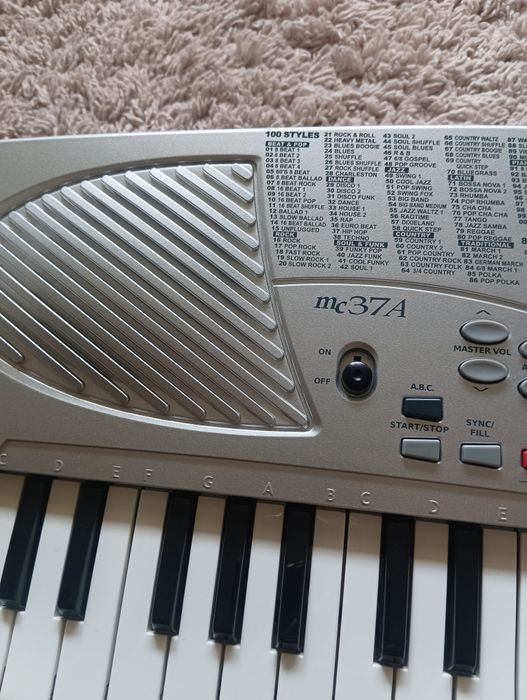 Синтезатор Medeli MC37A