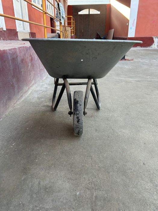 Тачка садовая тележка арава