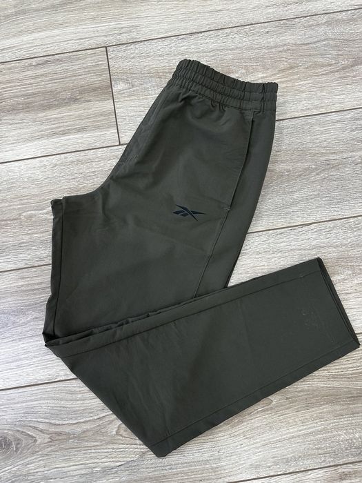 Фирменные Штаны Reebok, пр -во: CAMBODGE. Р-р - М
