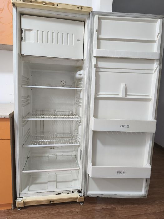 Продам бу холодильник