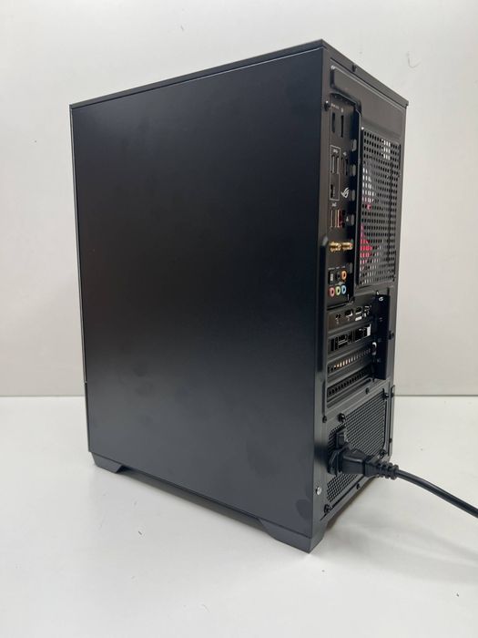 PC Gaming Vanguard | Intel i7-8700K | 32GB RAM | Z390 | 1TB SSD | RTX