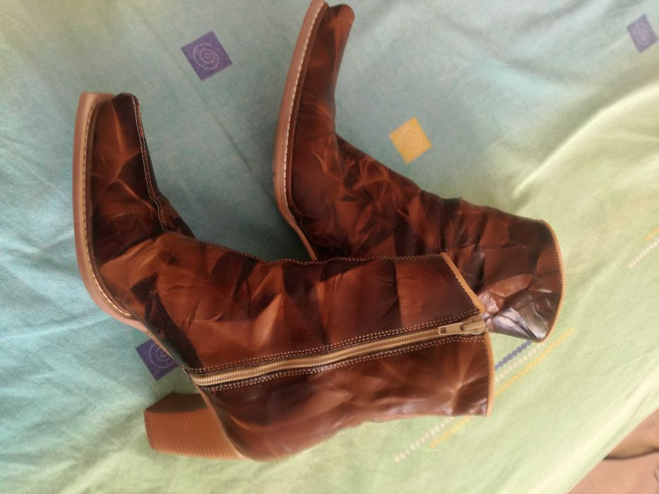 Дамски ботуши  от естествена кожа